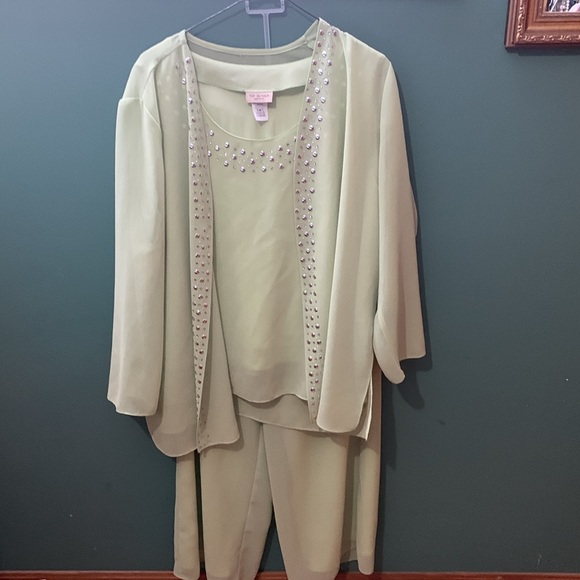 3piece lined pantsuit - Picture 6 of 6